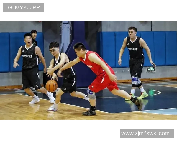 上海篮球队意识变革引发热议助力球队新篇章的探索与发展